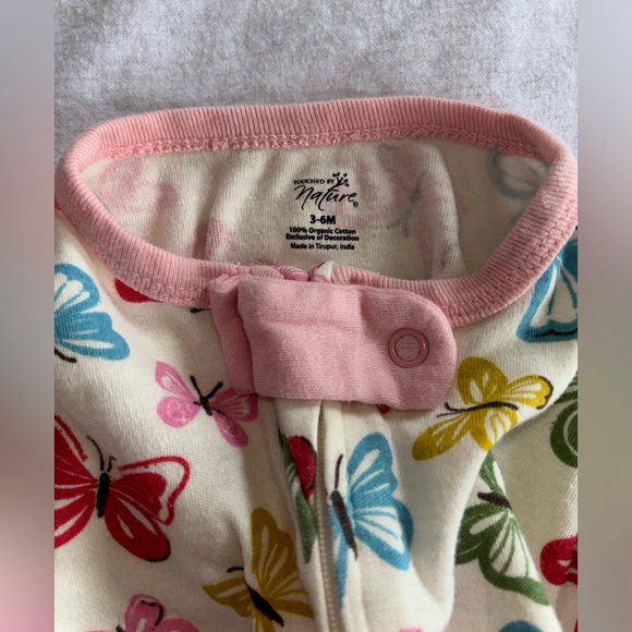 SOLD Touched by Nature Baby Girls' Organic Cotton Sleep and Play Footed Pajamas - Picture 6 of 7